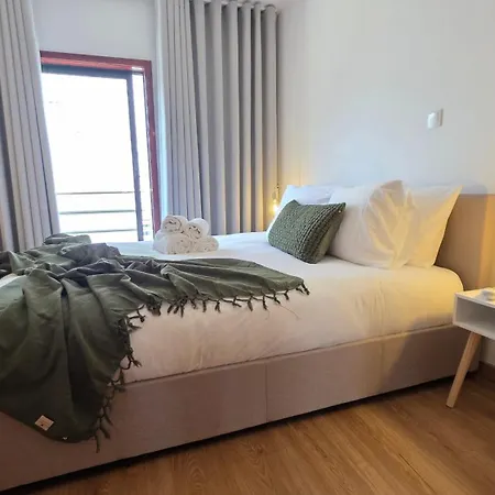 Apartman A Proa Do Moliceiro Tomasias 23 - Historic Center *